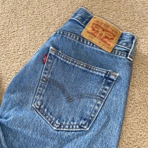 VTG red tab 505 Levi’s jeans